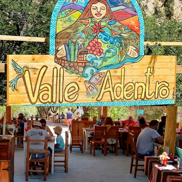 VALLE ADENTRO